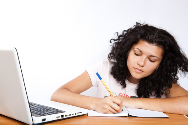 MOOCs and online courses can provide students with many different experiences.